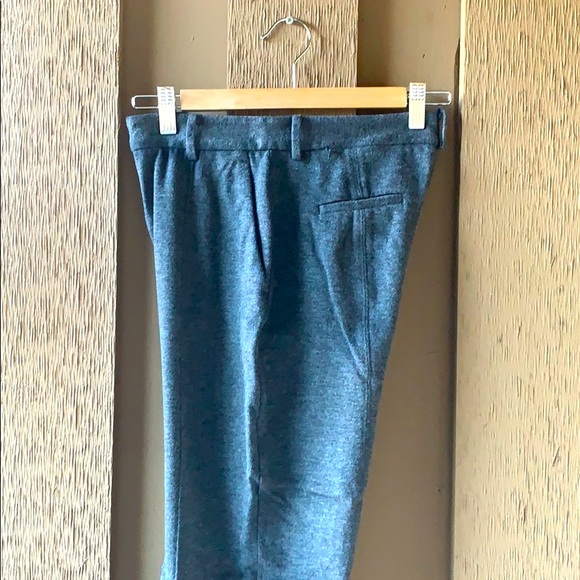 Aritzia the Group Babaton Gray Crop Trousers - Picture 9 of 14